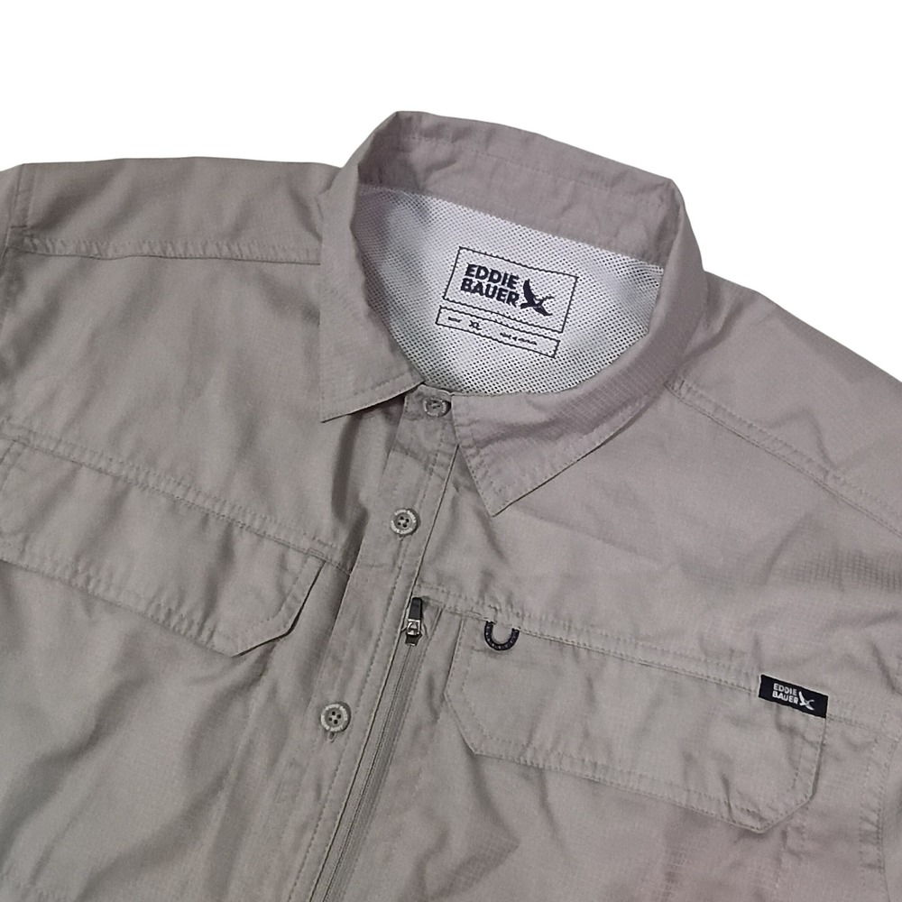 Eddie Bauer Mens XL Tan Short Sleeve Vented Fishing Hiking Utility Shirt XL
